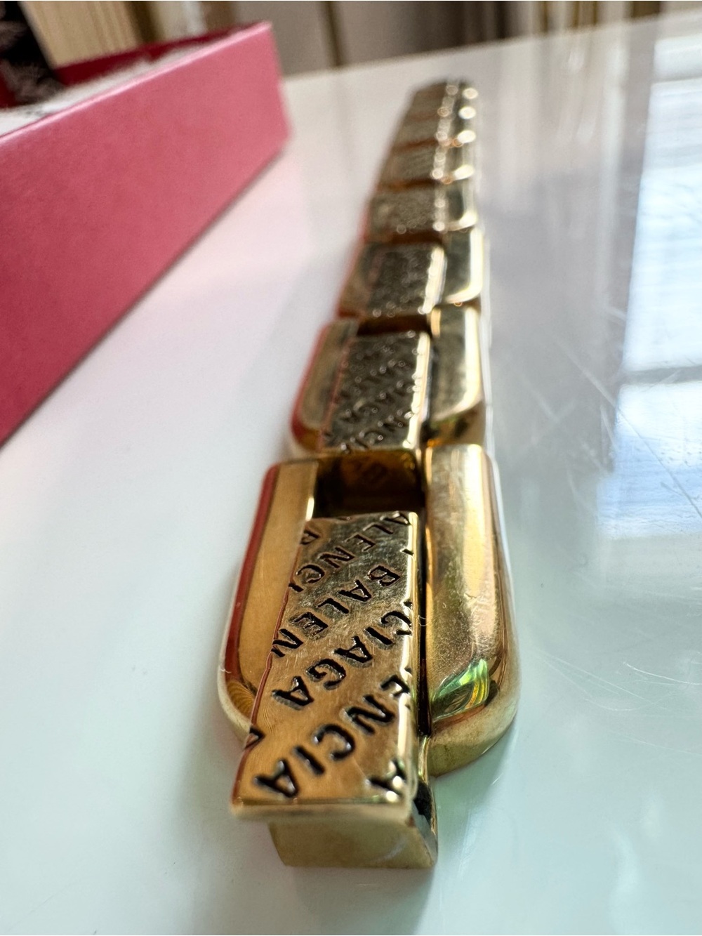 BALENCIAGA Gold Precious Logo Link Bracelet - Picture 5 of 12